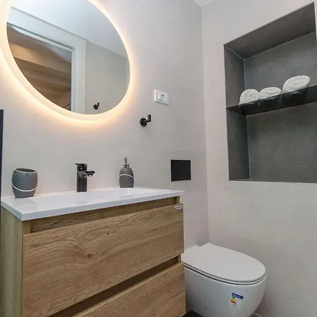 Apartment Evala Split